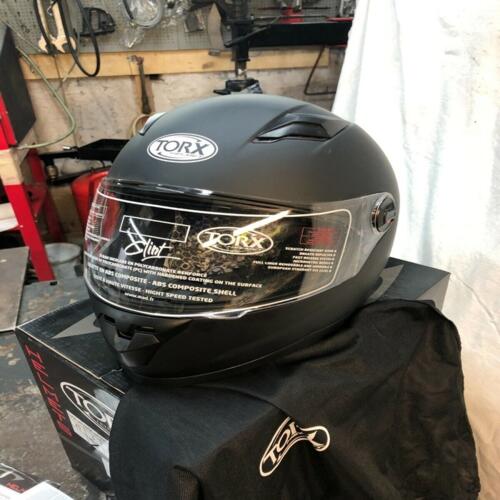 Casque homme femme torx clint Noir Mat  taille s 55/56 neuf Ecran pare soleil