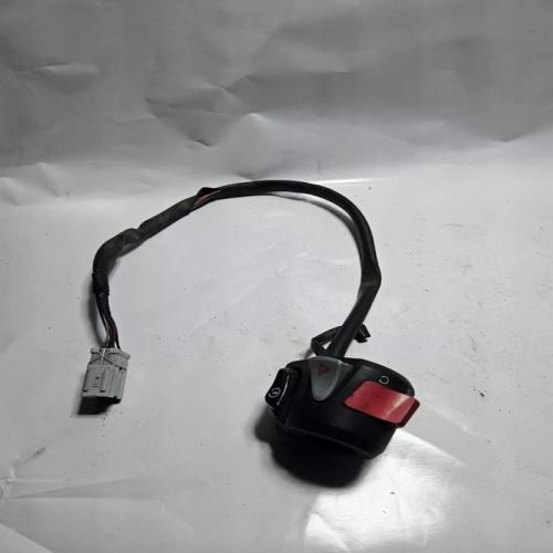 COMMODO DROIT HONDA FORZA NSS 300 ABS 2013 (13-17)