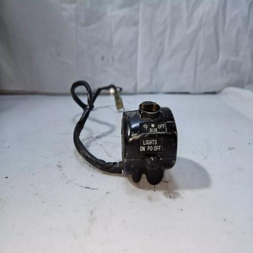 COMMODO DROIT YAMAHA TZR 125 2RL 2T 1987 - 1992
