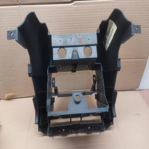 Console central (interieur plastique) SEAT LEON 1M REF 1M0858241A