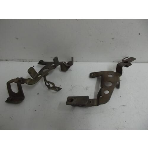 supports de bobine droit et gauche  HONDA VFR 750 1990-1993
