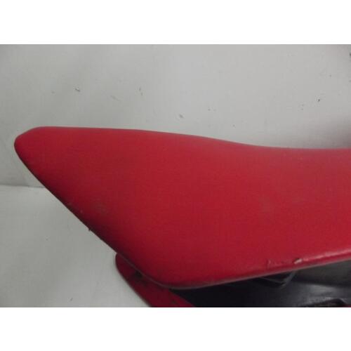 selle YAMAHA SZR 660 1996-1997 bon état référence 4SUF473000