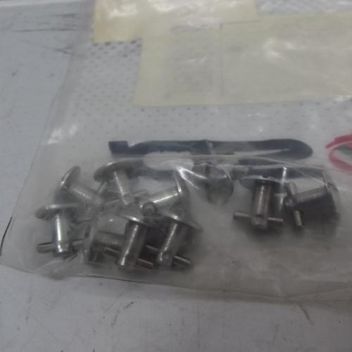 Kit de 10 vis de fixation de semelle de botte cross SIDI SRS/SMS N.63 neuves