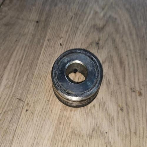 ENTRETOISE ROUE ARRIERE YAMAHA XJ6 XJ6S 600 2016 (09-16)