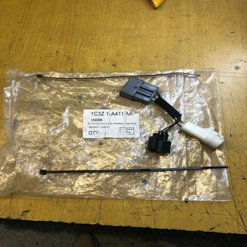 faisceau retroviseur FORD HARDWARE HARNESS KIT PART NUMBER 1C3Z-14A411-AA