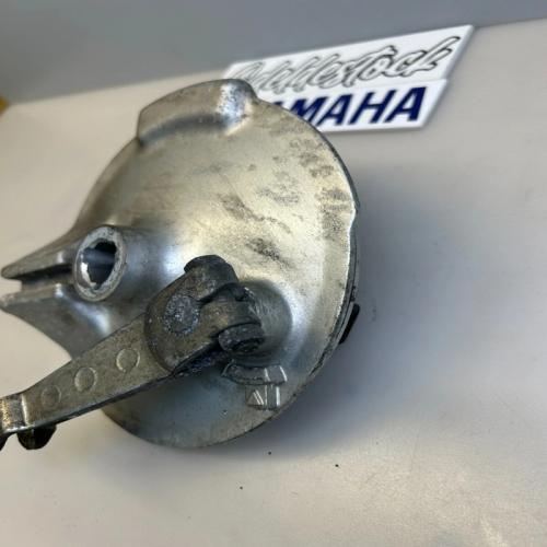 flasque frein arrière yamaha 3Y6-25321-10 tw 125 2002 2004