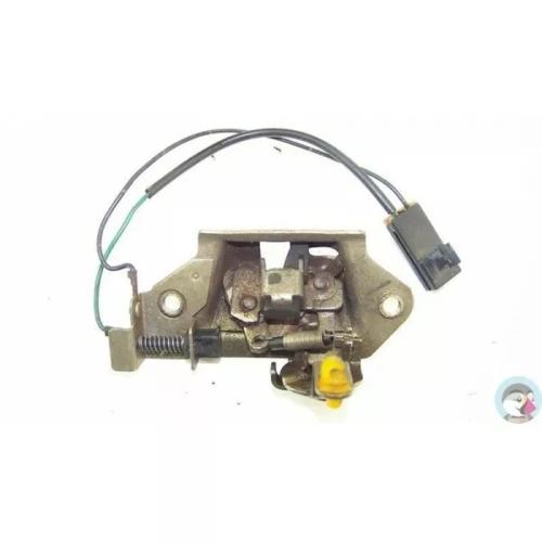 gache serrure de hayon d'occasion NISSAN MICRA 1.0 i 55cv année 2000 n°41