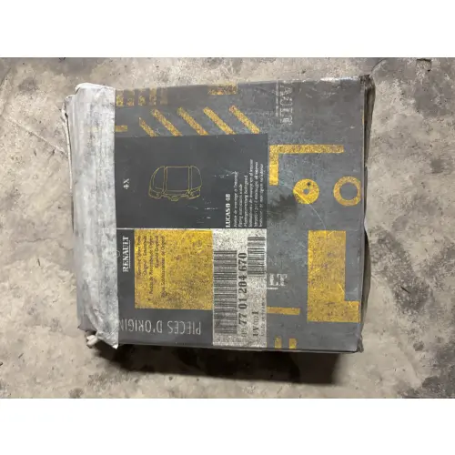 4 Plaquettes de Frein RENAULT - RENAULT Laguna - 7701204670