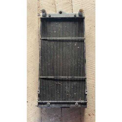 Radiateur Audi 100 C3 AKG 10/82