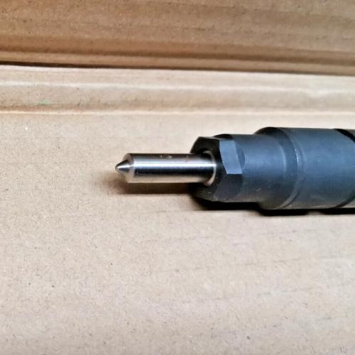 INJECTEUR VW LT 28-35 TRANSPORTER T4 2.5 TDI  074 130 201 CX