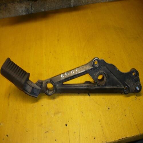 Kawasaki 35011-1153 Z 550 g  Z 550 GT Platine droite repose pied