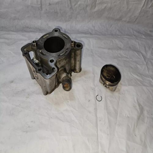 KIT CYLINDRE + PISTON DERBI MULHACEN 125 2011