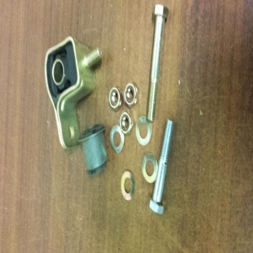 kit silent bloc réparation tringle peugeot 405 serie 1 et 2 L28802 ref 1003557