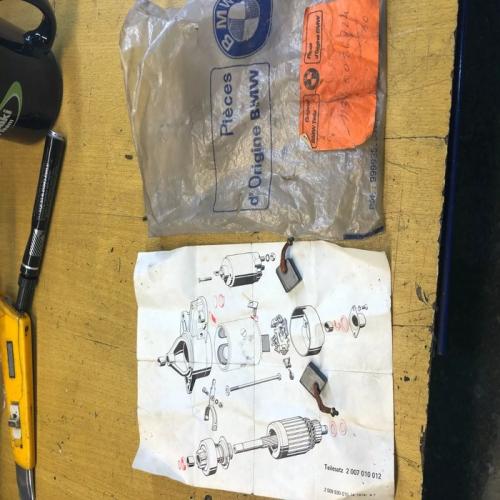 lot de 2 charbon origine bmw 12411352536 r 50 90 45 60 75 80 100