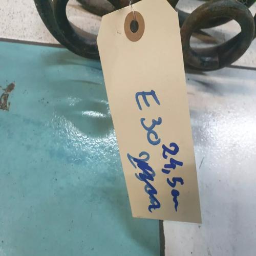 lot de 2 Ressort de suspension arriere BMW SERIE 3 E30