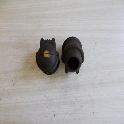lot de 2 silent bloc renault 21 19 r21 r19 super 5 7700789412 4001478