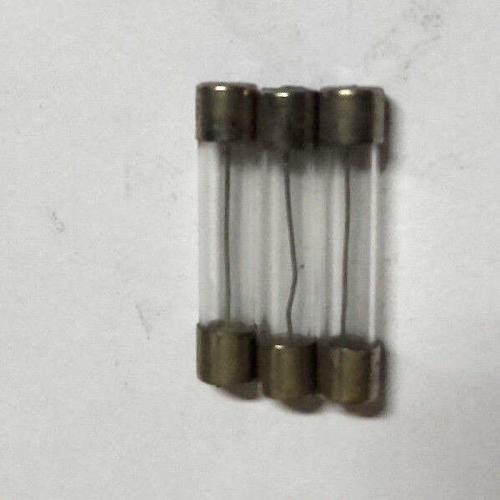 LOT DE 3 FUSIBLES VERRE AUTOMOBILE CITROEN PEUGEOT RENAULT 6.2X30  50 amperes