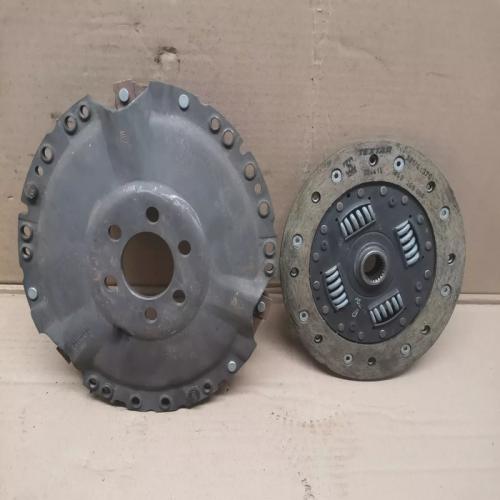 MECANISME DISQUE D'EMBRAYAGE VW  GOLF 1   POLO 1  2 ESSENCE