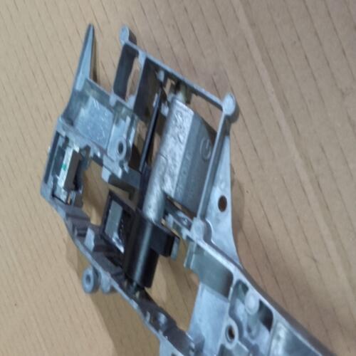 MECANISME Poignée Portière arriére gauche  Peugeot 207 9680656680