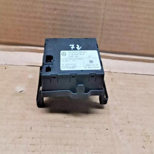 MERCEDES CLASSE A W169 MODULE CENTRALISATION REF A1695403945