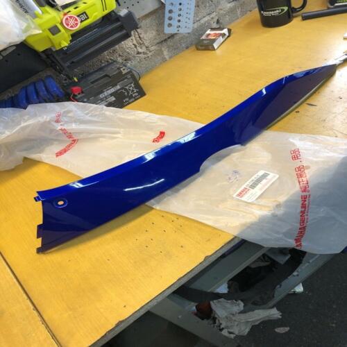 moulure repose pied gauche yamaha 4c6-f7482-00-pc NXC 125 2009 4P95 CYGNUS
