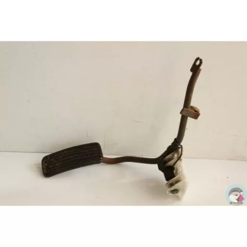 OPEL Corsa B 1.7 D 90411041 n°30 Pédale accélérateur d'occasion