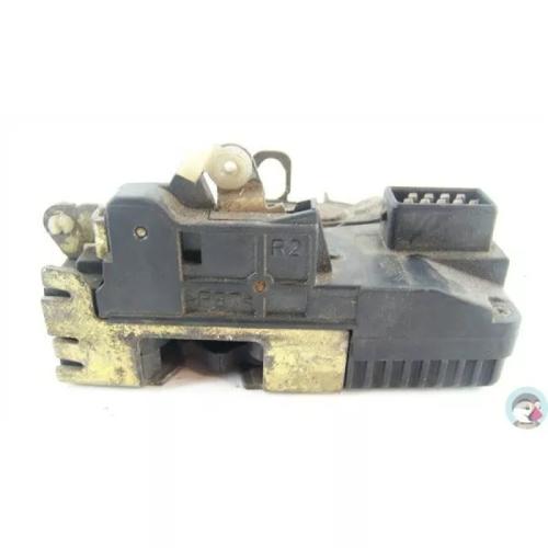 PEUGEOT 306 n°24 Serrure de porte avant passager