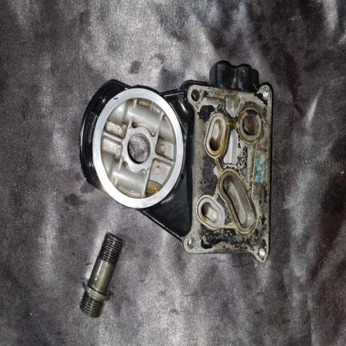 PIECE FILTRE HUILE MOTEUR CARTER BMW F800R F800 K73 09/14 2013