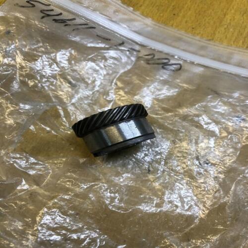 pignon compteur  suzuki 54611-15000 ts 250 1973 1976 ts 400 1973 1977