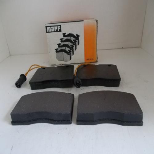 plaquettes de frein avant IVECO DAILY 35.8  BP1088 604986 571963B