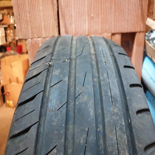 PNEU TOYO PROXES CF2 235/60/17 235 60 17 102H