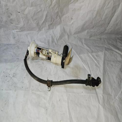 POMPE A ESSENCE - HONDA FES S-WING SWING ABS 125 (2007 - 2015)