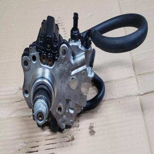 Pompe à injection  Mercedes CLASSE C W205 C220 C250  A6510703301