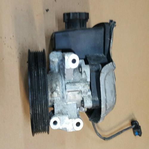 pompe direction assistée Mercedes Classe C w203 Clk W209 A0024669401