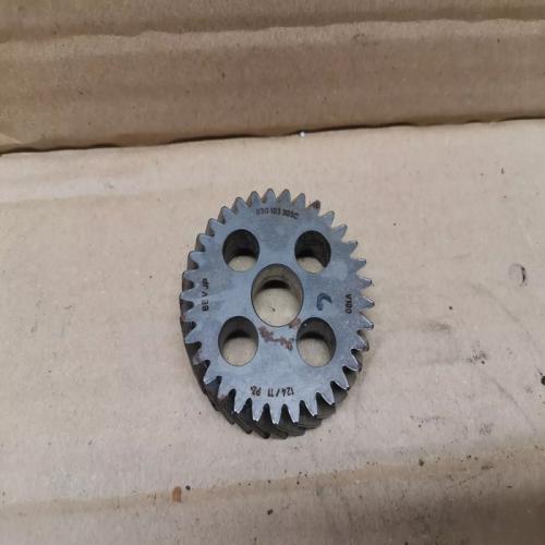 POULIE ENTRAINEMENT POMPE A HUILE AUDI A3 A4 A6  Golf Passat 2.0 TDI 03G103305C