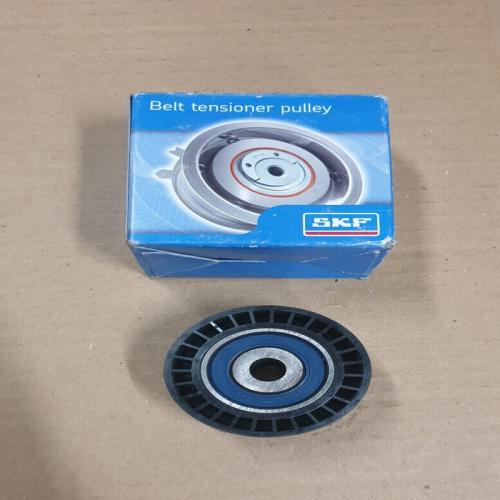 Poulie renvoi Distribution peugeot 307 308 407 508 5008 CITROEN C4 C5  2.0 hdi