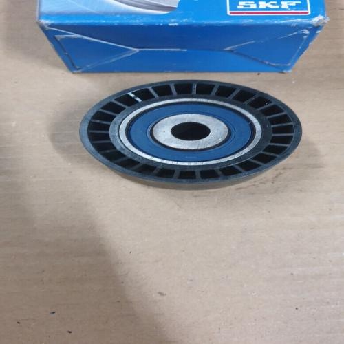 Poulie renvoi Distribution peugeot 307 308 407 508 5008 CITROEN C4 C5  2.0 hdi