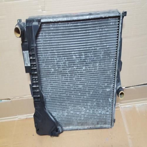 RADIATEUR D'EAU POUR BMW X3 (E83)  2.0 D 2004-2008  17113403551 3403407 3423556