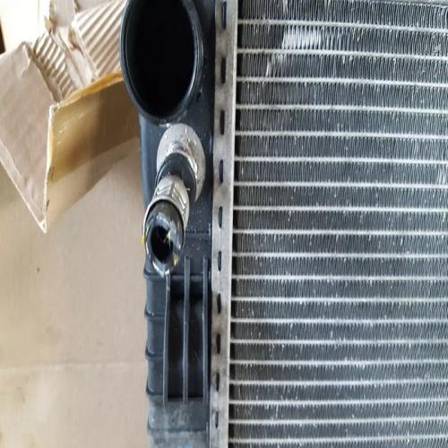 RADIATEUR D'EAU POUR MERCEDES CLASSE M ML W164 REF A2515000304