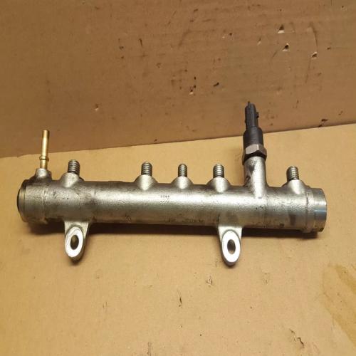 RAMPE  INJECTION RENAULT GRAND SCENIC 2 MEGANE II LAGUNA 2 TRAFIC II 1.9 DCI