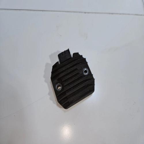 REDRESSEUR REGULATEUR  - YAMAHA XMAX X-MAX 125 (2006 - 2009)