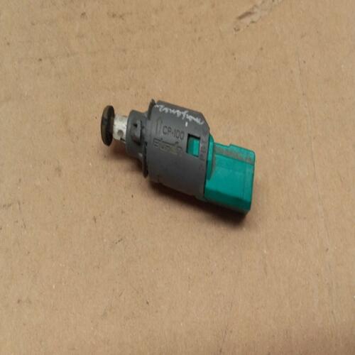 Renault Megane Clio Modus nissan opel  capteur Pédale  8200168240 B