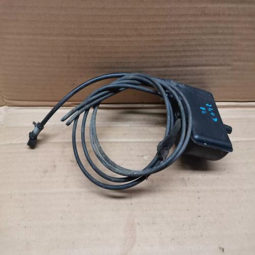 Réservoir dépression mercedes W114 W115