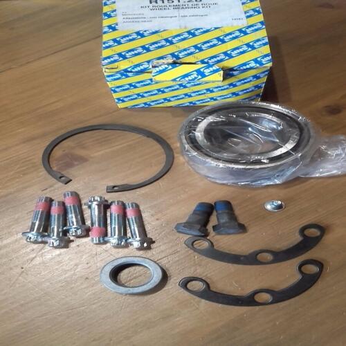 Roulement roue arrière Mercedes CLASSE E S W210 W140 W220 C215 VKBA3628