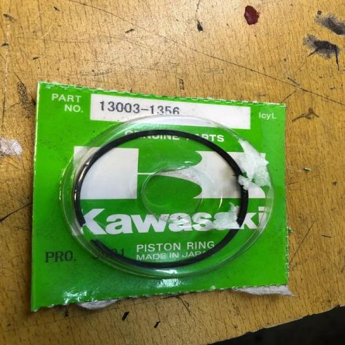 segment origine kawasaki 13003-1356 kx 125 k2 k3 k4 k5 l1 l2 l3 l4 m1 1995 2003