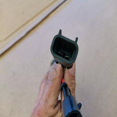 SONDE DE RADIATEUR FIAT  LANCIA 3 fils modele a identifier