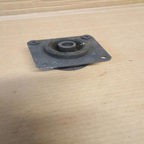 SUPPORT MOTEUR FIAT  MODELE A IDENTIFIER
