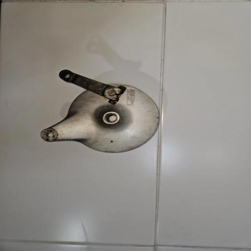 TAMBOUR MÂCHOIRES FREIN ARRIÈRE - SUZUKI GN 125 (1997 - 2000)