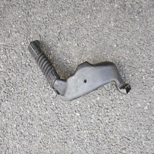 TUYAU + CAOUTCHOUC ADMISSION PIAGGIO VESPA 125 ET4 MODERN LEADER 1998 - 2005