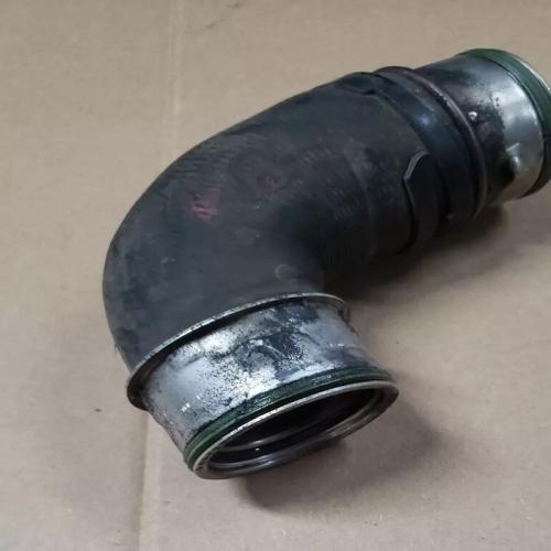 Tuyau durite admission Turbo Audi A3 8P 2.0 Tdi   1k0145790c ref 038131111b